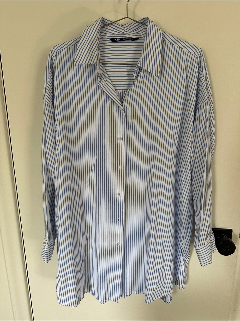 Zara Light Blue and White Striped Button-Down Shirt